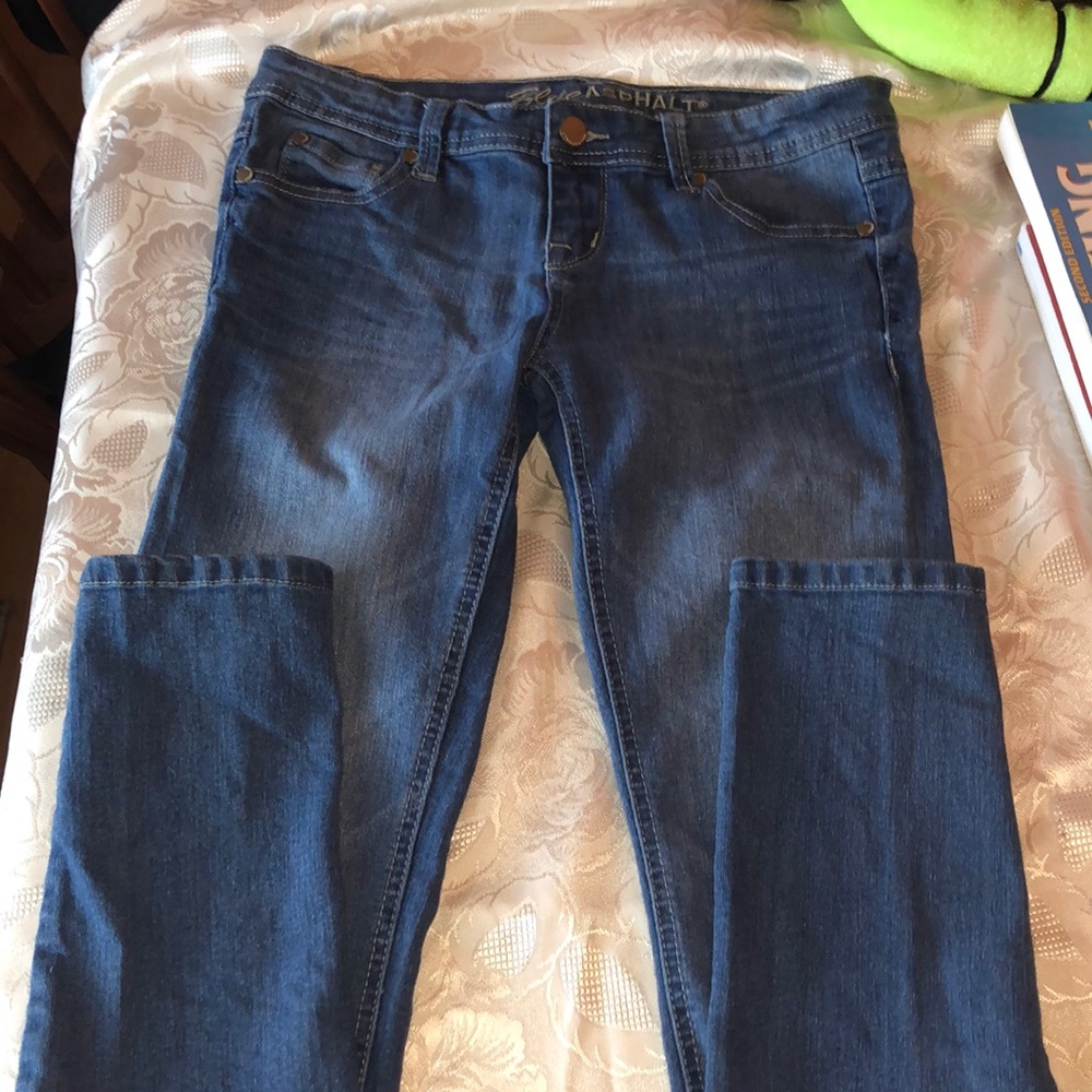 Stretchy tight ankle blue jeans!